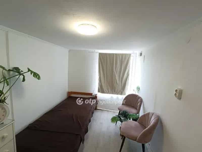 Pilisi 31 m2-es házikó 1200 m2-es telken eladó
