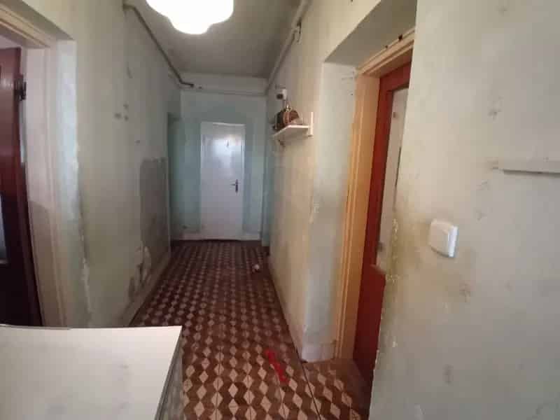 Ház Kiadó , Aszódi járás, Közép-Magyarország
