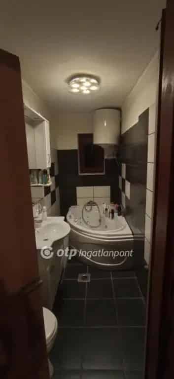 Ház Kiadó , Egri járás, Alföld és Észak