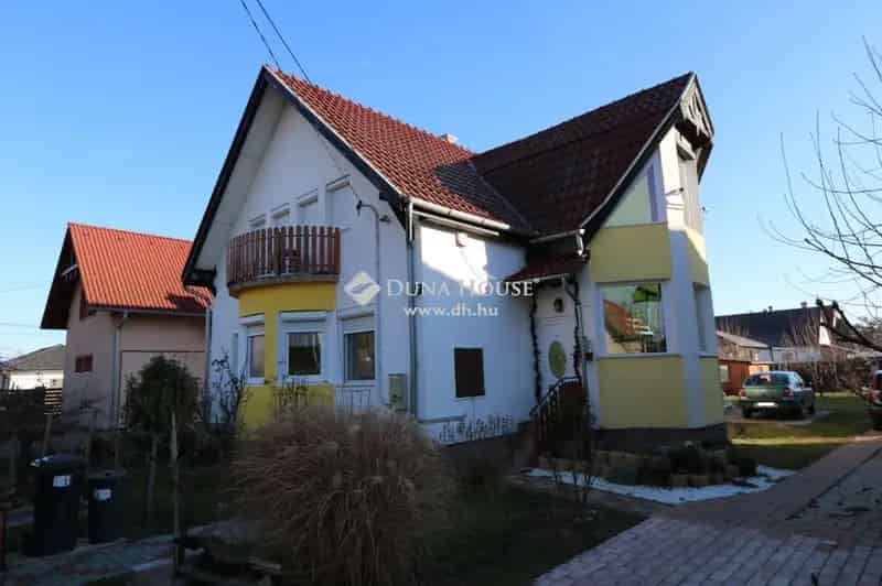 Ház Eladó , Siófok, Dunántúl