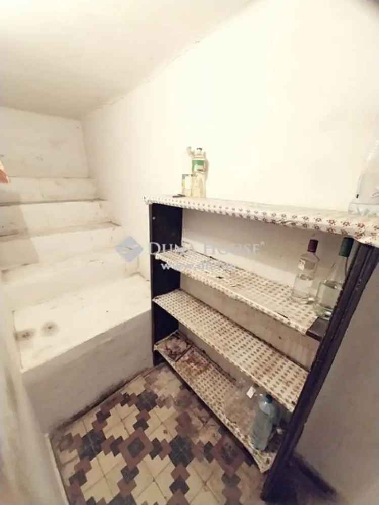 Ház Kiadó , Oroszlányi járás, Dunántúl