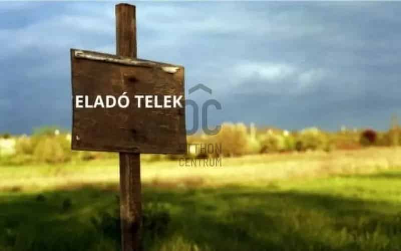 Debreceni eladó telek, T040125