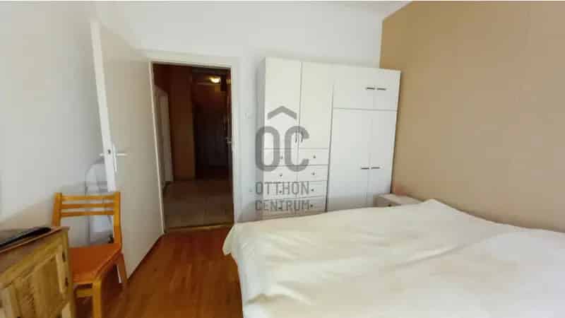 Szekszárdi eladó lakás, H498929
