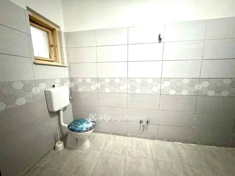 Ház Kiadó , Budapest, Közép-Magyarország