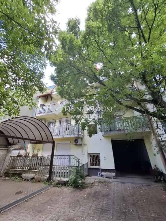 Ház Eladó , Budapest, Közép-Magyarország