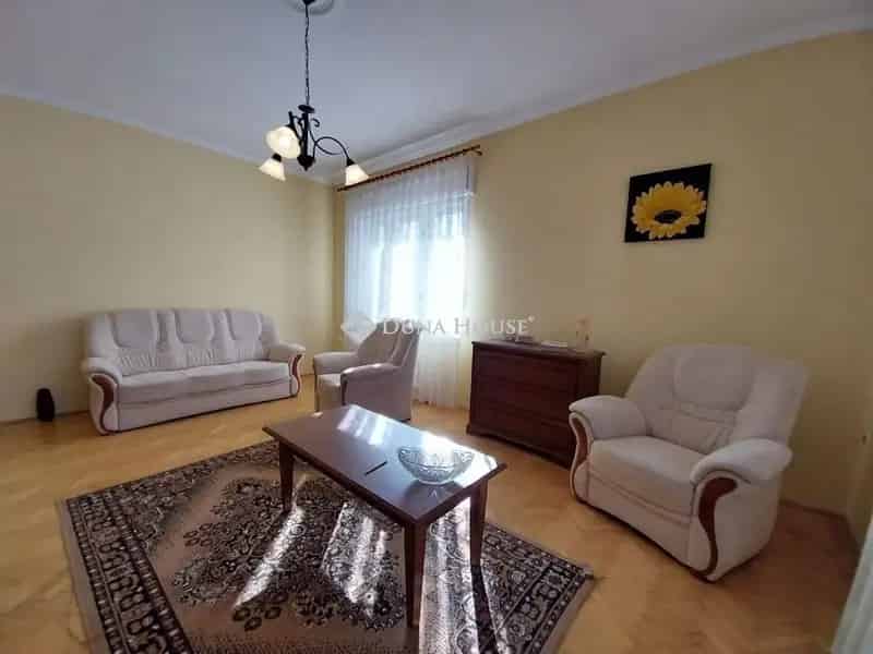 Ház Kiadó , Szegedi járás, Alföld és Észak