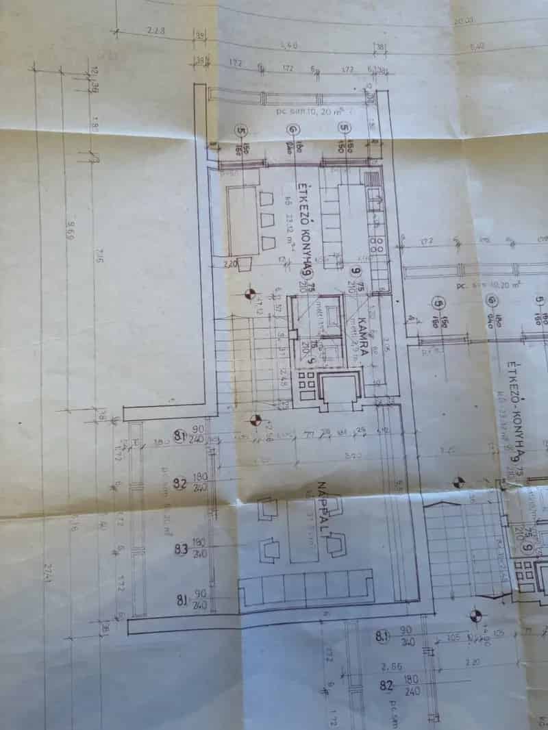 Panorámás Sorház Eladó 12 Kerületben Medencével