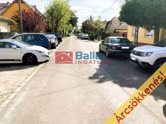Budapest XV Kerulet Rakospalota 378 nm-es Eladó Telek