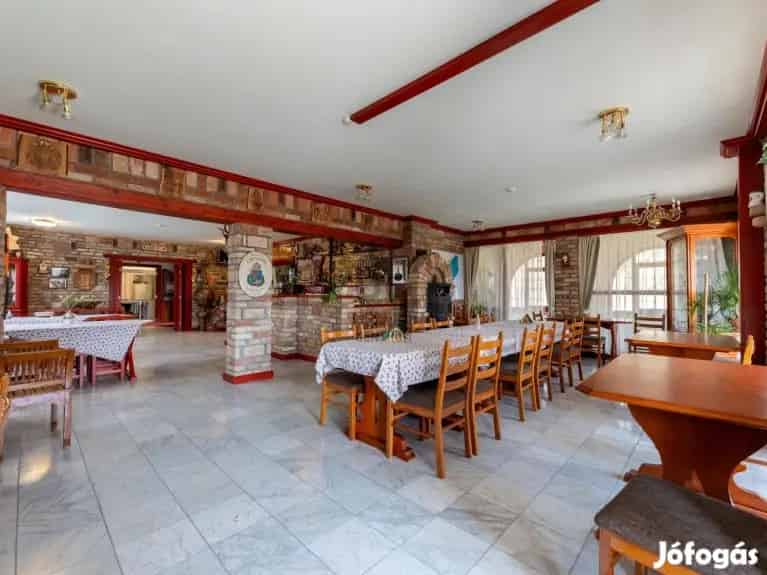 MESESZÉP 14 HEKTÁROS BIRTOK BEJÁRATOTT VENDÉGHÁZZAL - Herend, Iroda, üzlethelyiség, ipari ingatlan - Jófogás Ingatlan