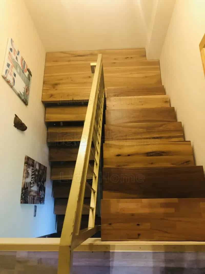 Ságvári családi ház kiadó 200 m2 2183 m2 telekkel