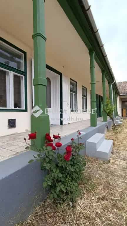 Ház Eladó , Bátaszék, Dunántúl