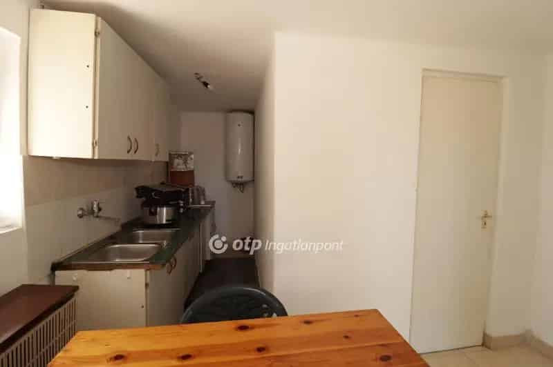 Ház Kiadó , Ráckevei járás, Közép-Magyarország