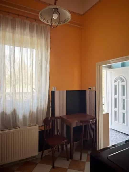 Ház Kiadó , Pápai járás, Dunántúl