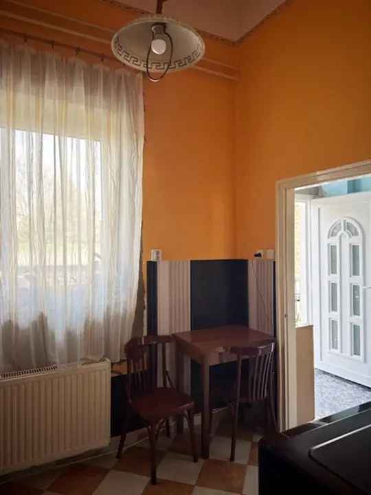 Ház Kiadó , Pápai járás, Dunántúl