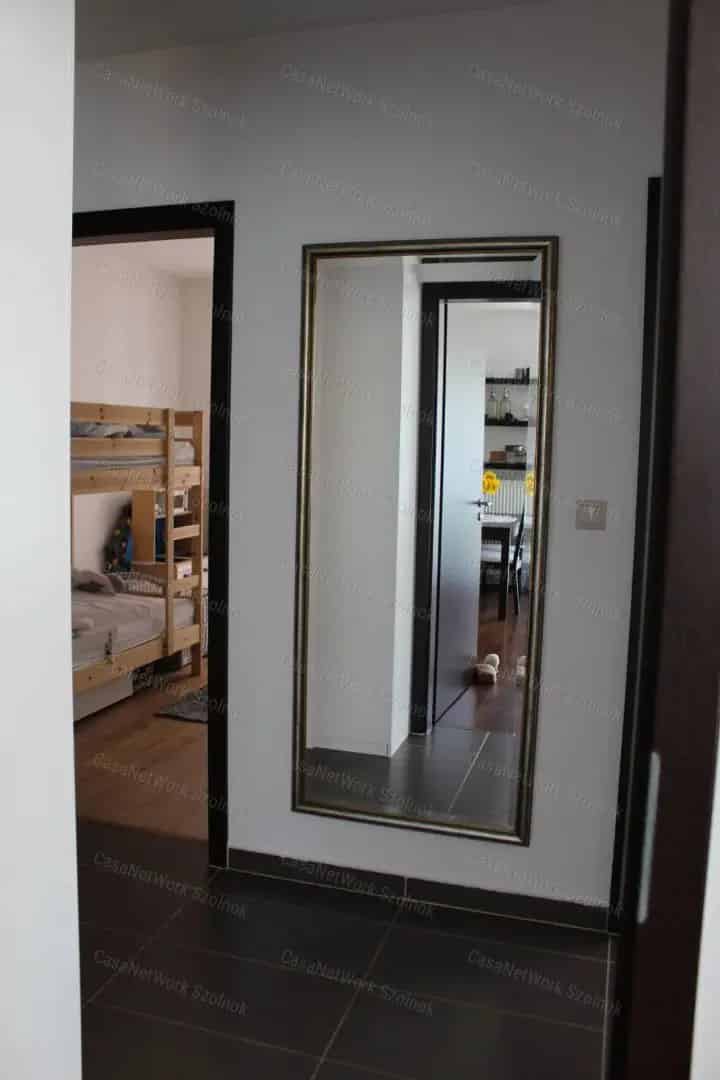 Lakás Kiadó , Szolnoki járás, Alföld és Észak