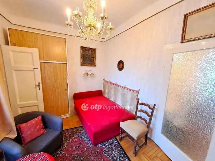 Ház Kiadó , Budapest, Közép-Magyarország