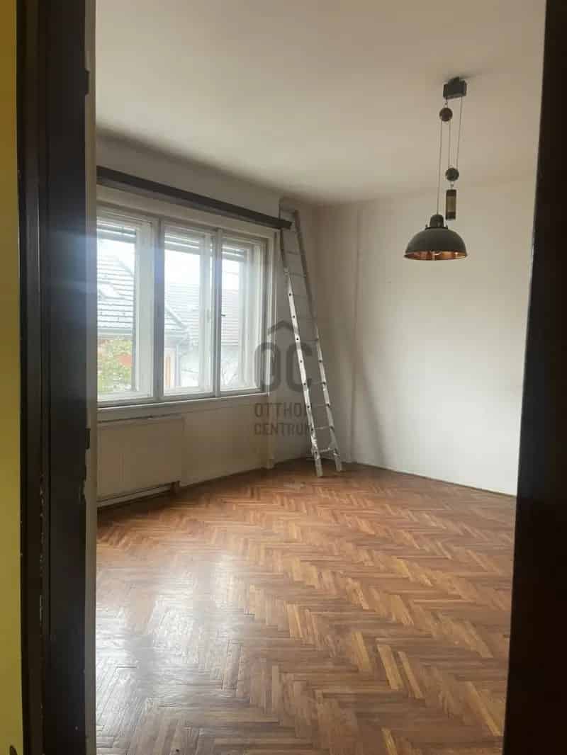 Lakás Kiadó , Budapest, Közép-Magyarország