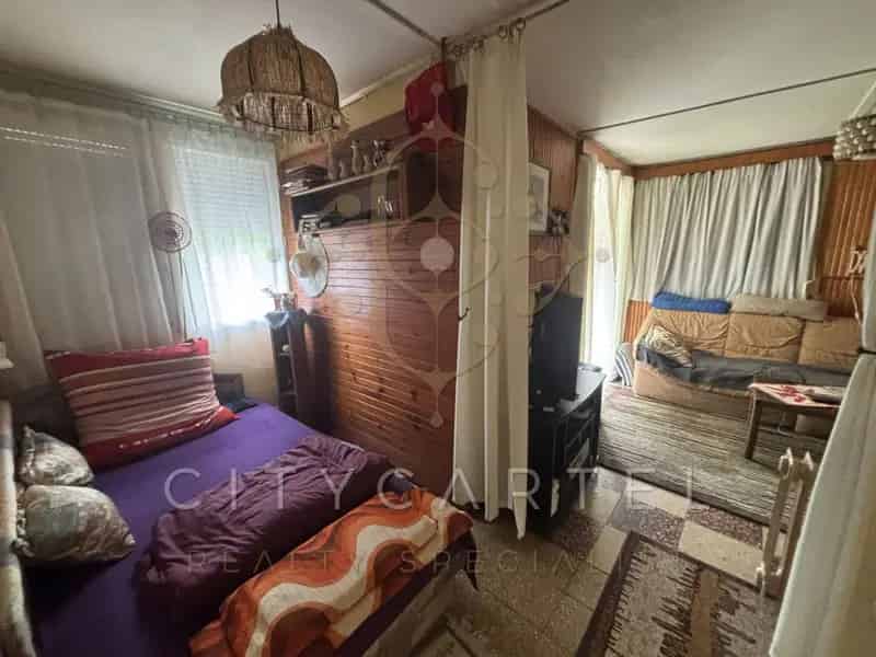 Balatonfenyvesi ikerház eladó - 350m a Balatontól