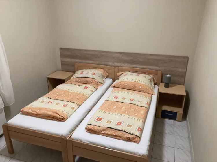 Zamárdi Balaton parti hétvégi ház eladó nagy telken
