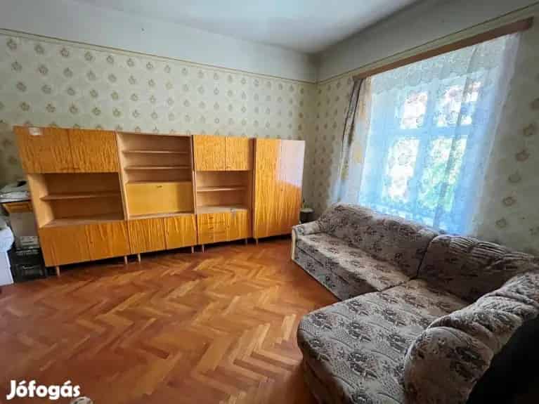 Sárvár központjában I. emeleti lakás eladó! - Sárvár, Lakás - Jófogás Ingatlan