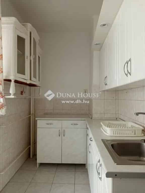 Ház Eladó , Komló, Dunántúl