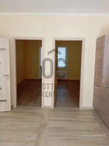 Szekszárdi kiadó újépítésű lakás, U0047975
