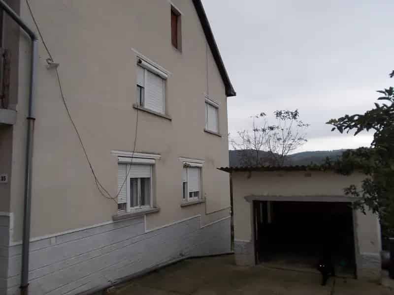 Ház Kiadó , Ózd, Alföld és Észak
