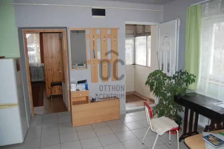 Szemenyei eladó családi ház, H496949