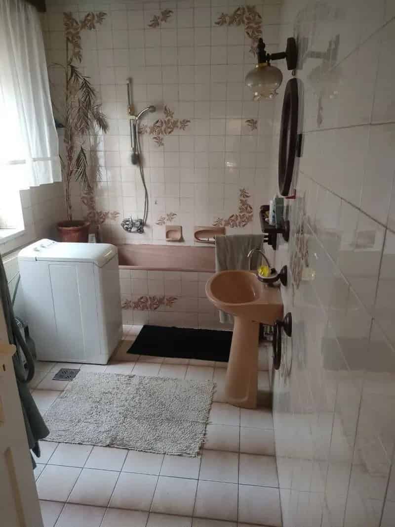 Ház Kiadó , Székesfehérvári járás, Dunántúl