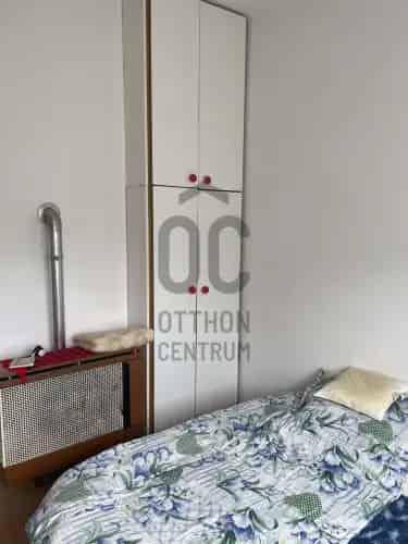 Bázakerettyei eladó lakás, DLK055971