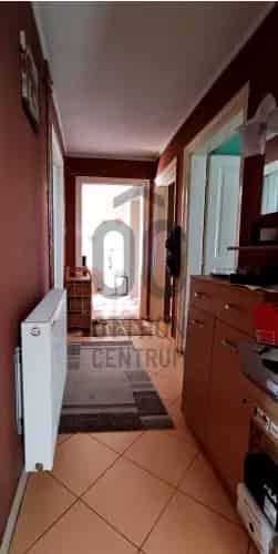 Kaposvári családi ház eladó - 3 szoba, garázs, melléképület
