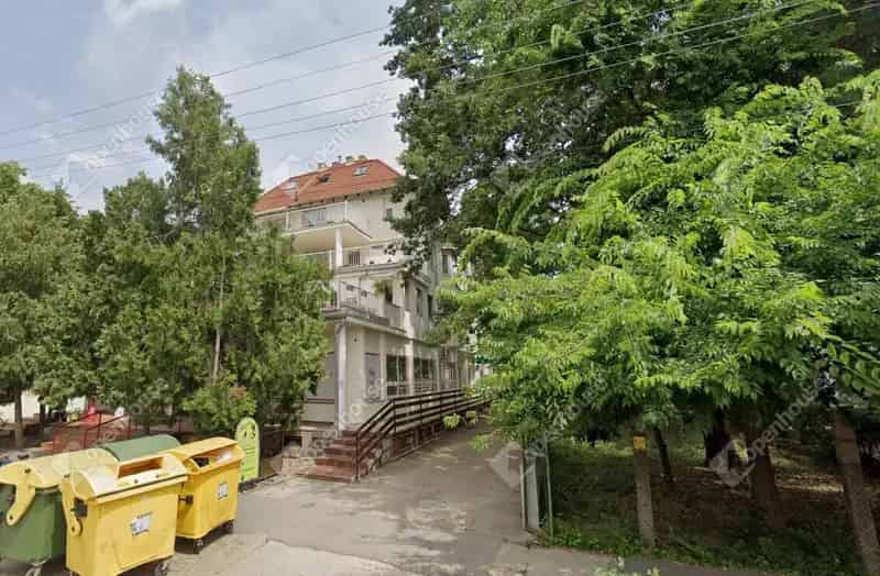 Garázs Kiadó , Szegedi járás, Alföld és Észak