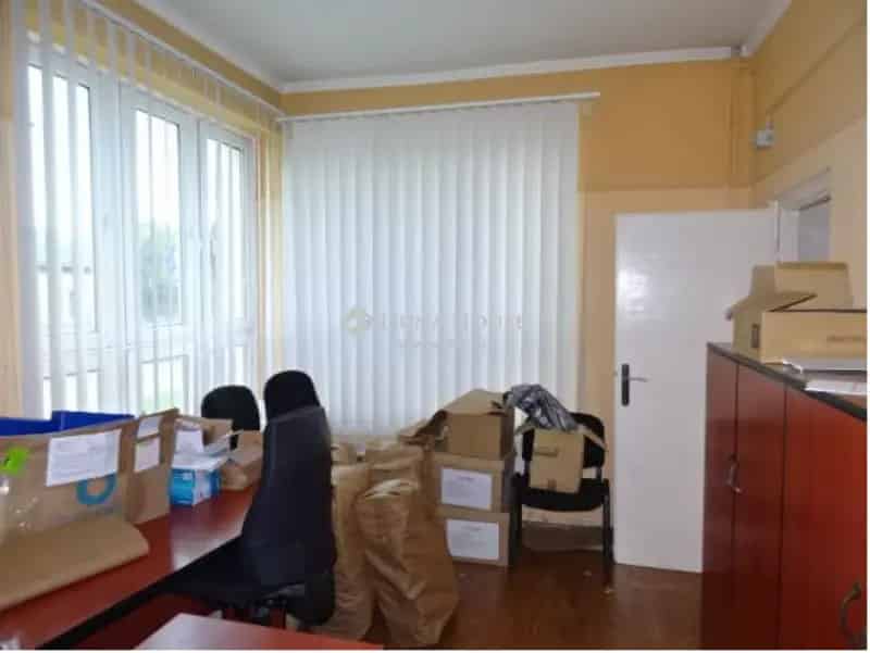 Üzleti célú Eladó , Bősárkány, Dunántúl