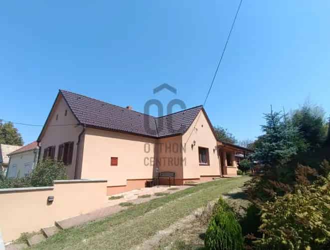 Vései eladó családi ház, H489903