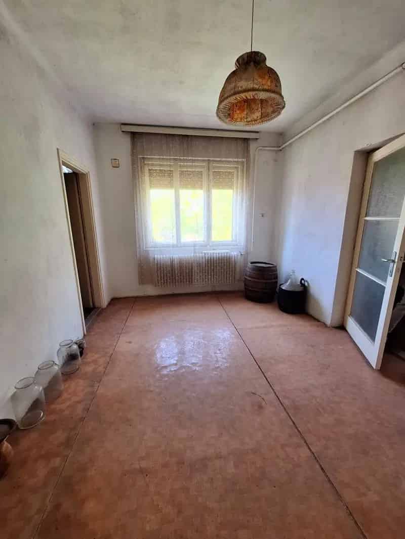 Ház Kiadó , Jászapáti járás, Alföld és Észak