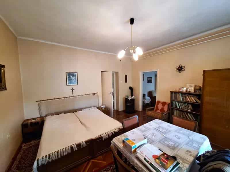 Ház Kiadó , Mezőkövesdi járás, Alföld és Észak
