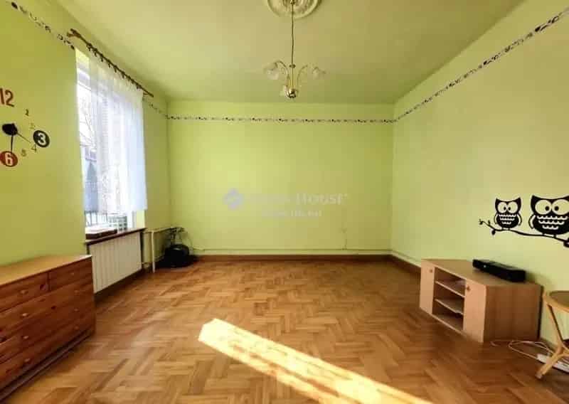 Ház Kiadó , Monori járás, Közép-Magyarország