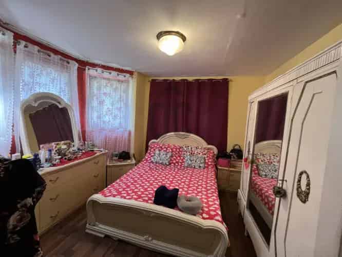 Esztergomi eladó családi ház, H490124