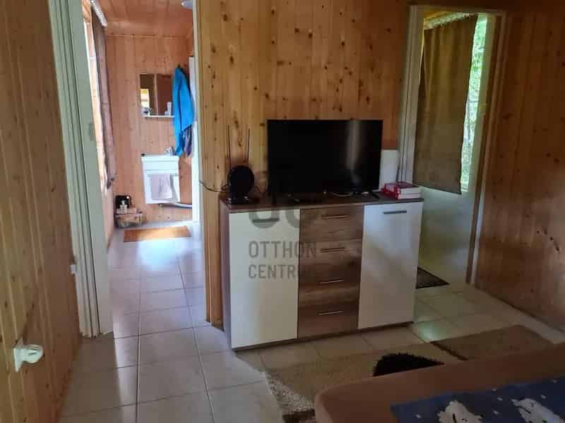 Ház Kiadó , Balatonalmádi járás, Dunántúl