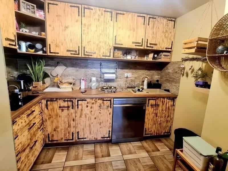 Ház Kiadó , Pécsváradi járás, Dunántúl