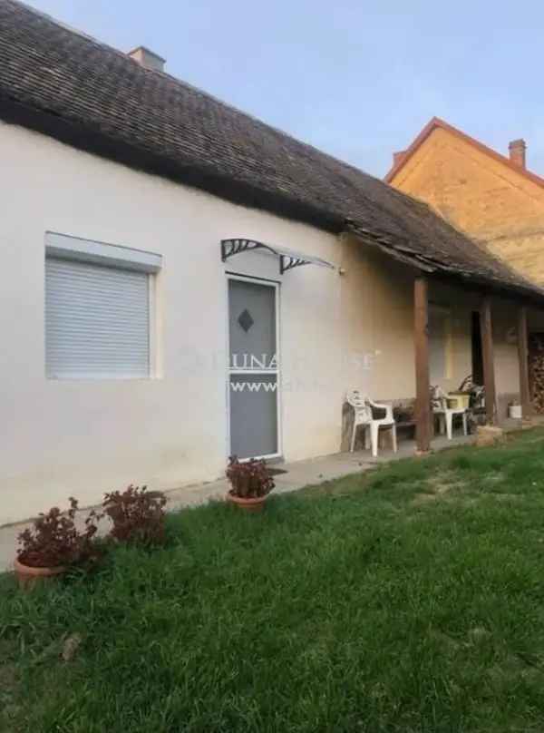 Ház Kiadó , Sellyei járás, Dunántúl