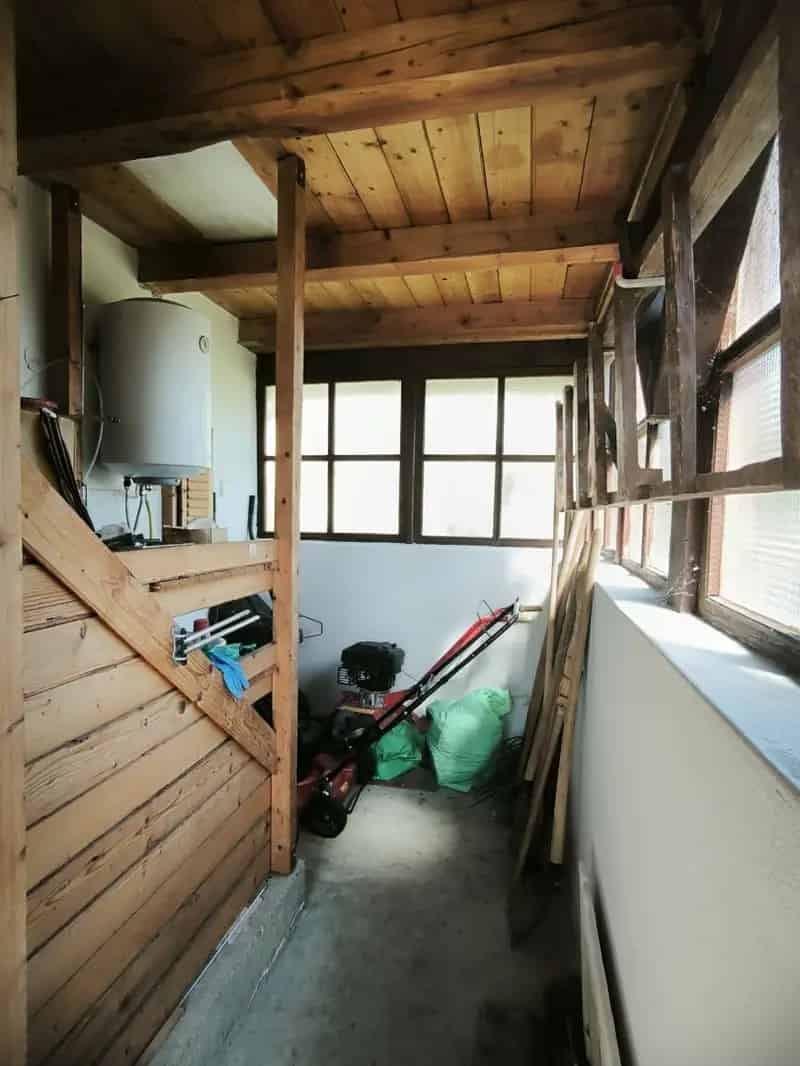 Győr közeli panorámás zártkerti telek eladó házal