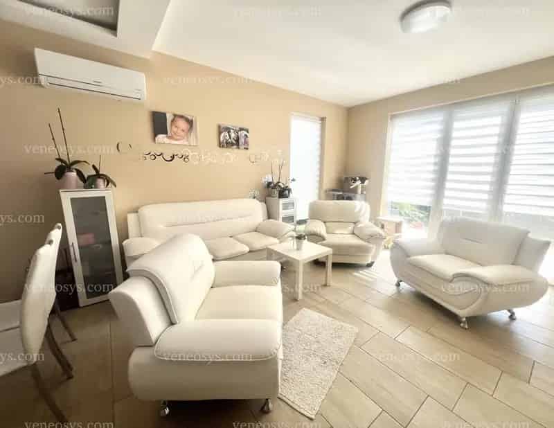 „Prémium minőség, tágas terek – az otthon, amire mindig vágyott!”