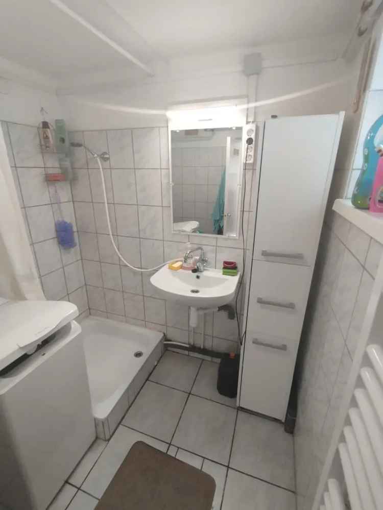 Ház Kiadó , Szolnoki járás, Alföld és Észak