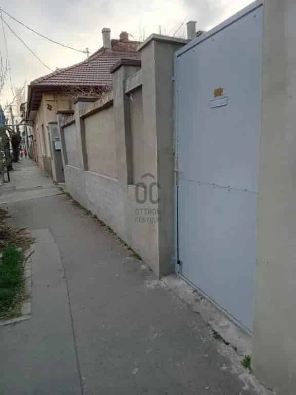 Ház Kiadó , Budapest, Közép-Magyarország