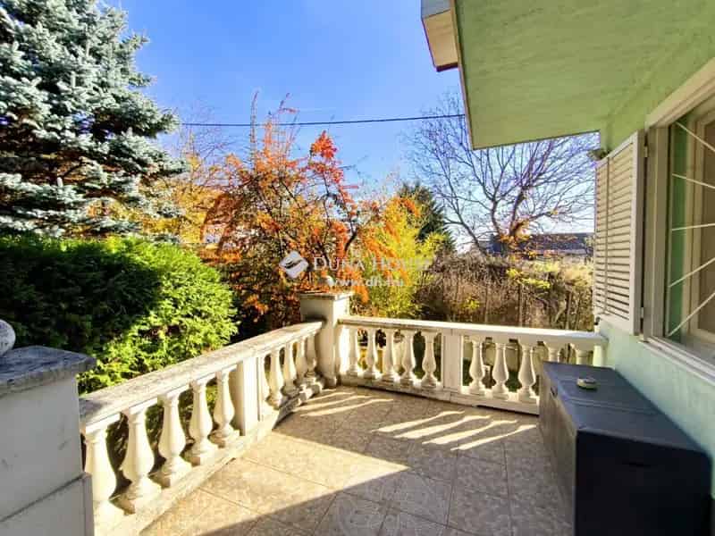 Ház Eladó , Budapest, Közép-Magyarország
