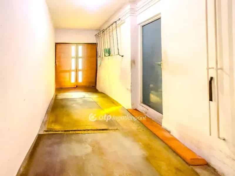 Ház Kiadó , Győri járás, Dunántúl