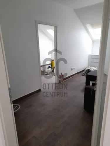 Nyíregyházai eladó kereskedelmi ingatlan, UZ016787