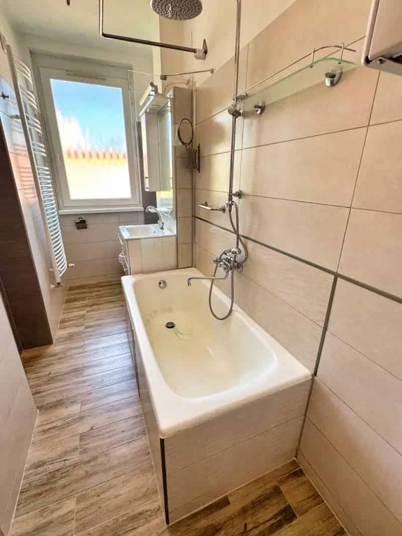 Lakás Kiadó , Székesfehérvári járás, Dunántúl