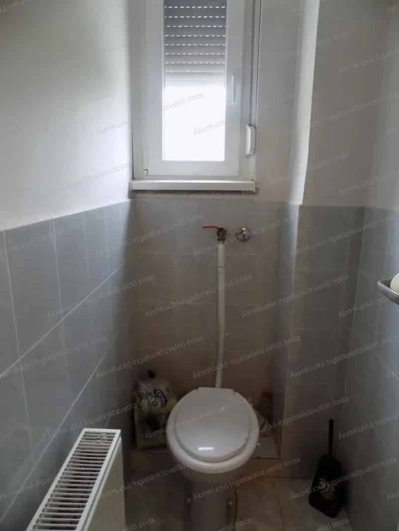 Ház Kiadó , Kaposvári járás, Dunántúl